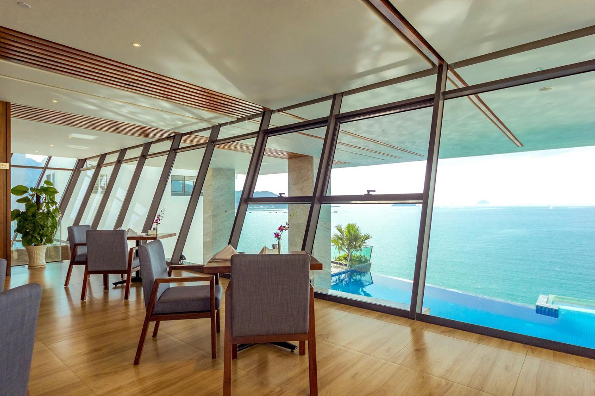 Boton Blue Hotel & Spa Nha Trang Extérieur photo